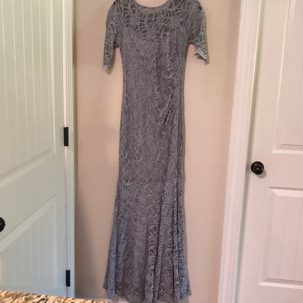 Xscape gown light grey size 6